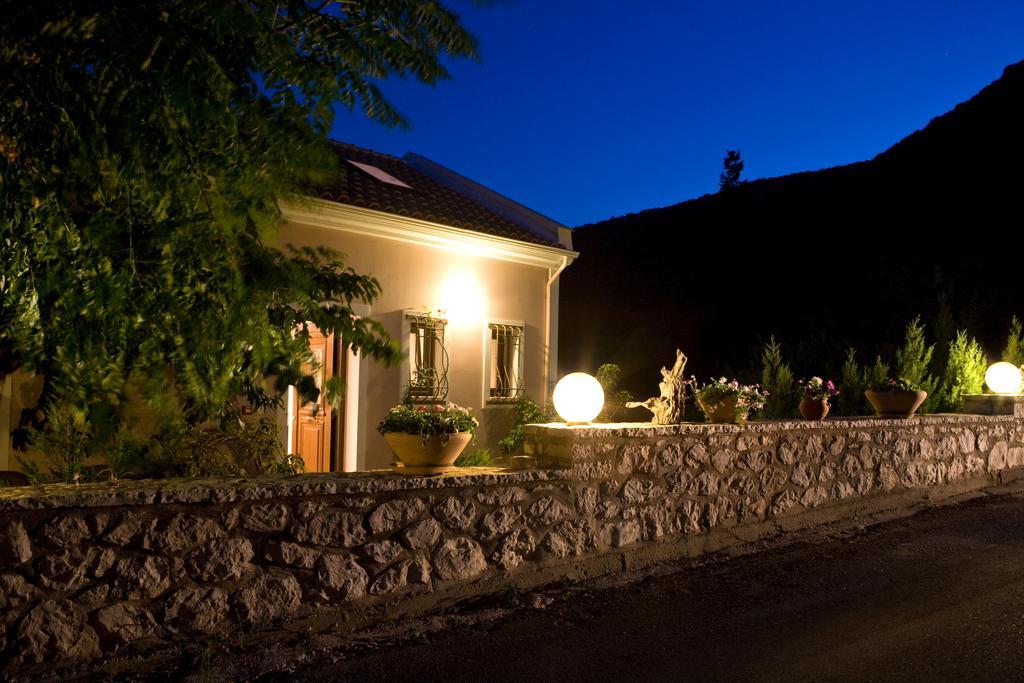 Kores Villas Νυδρί Εξωτερικό φωτογραφία